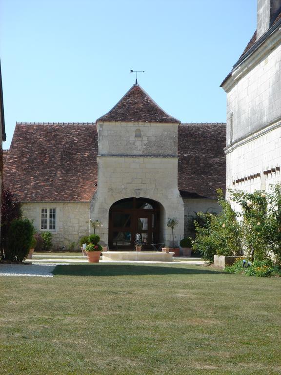 ロシュ Manoir De La Rousselliereアパートホテル エクステリア 写真