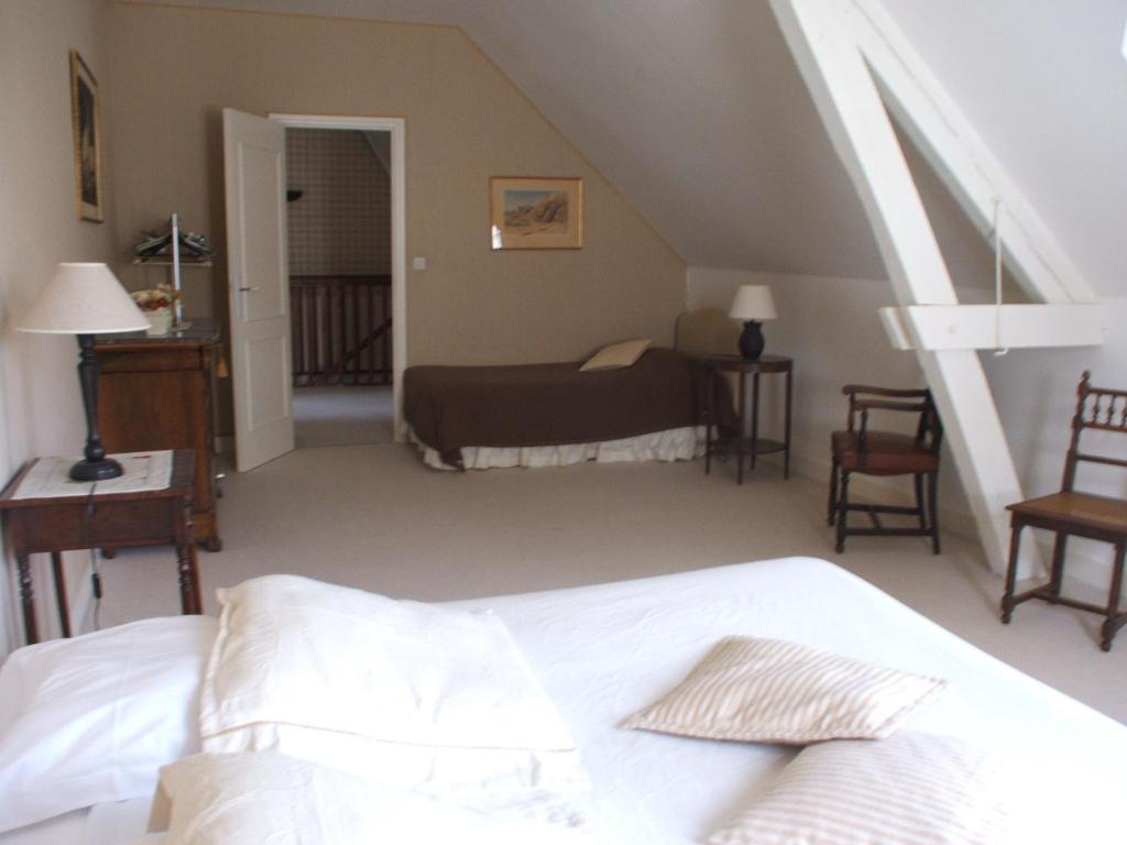ロシュ Manoir De La Rousselliereアパートホテル 部屋 写真