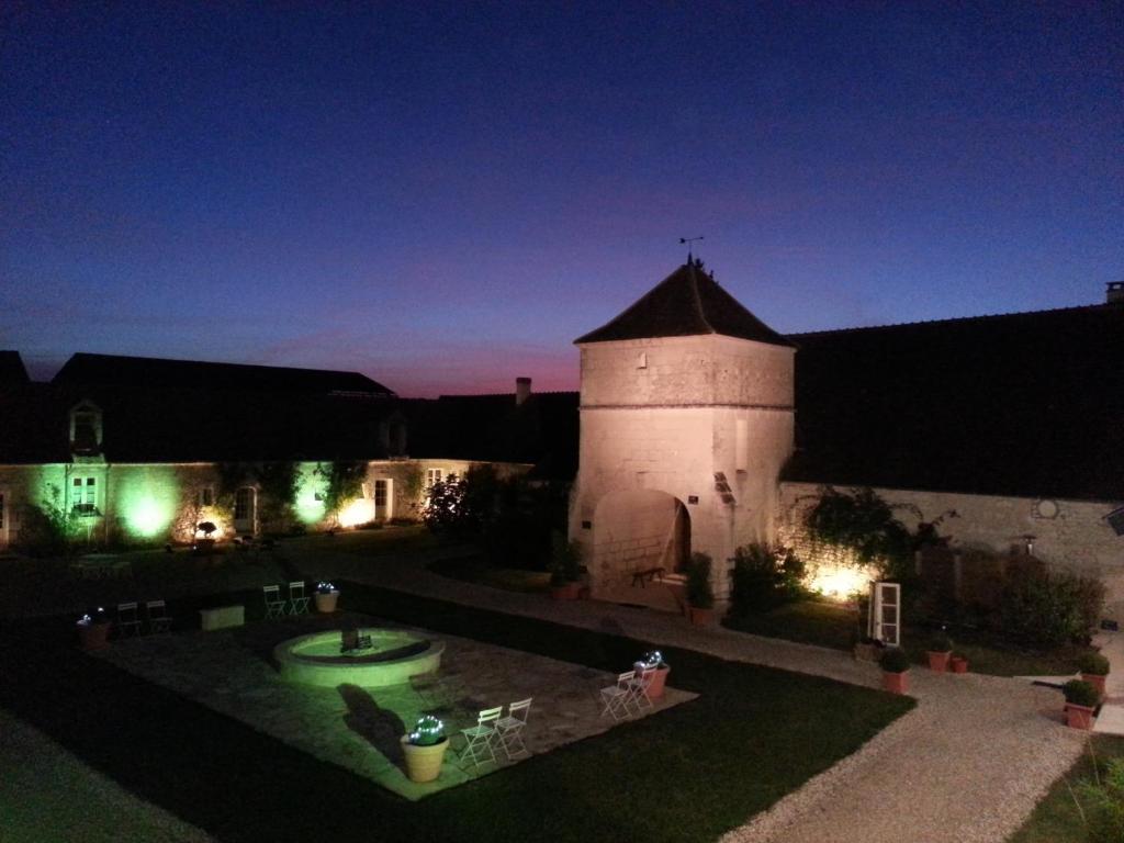 ロシュ Manoir De La Rousselliereアパートホテル エクステリア 写真