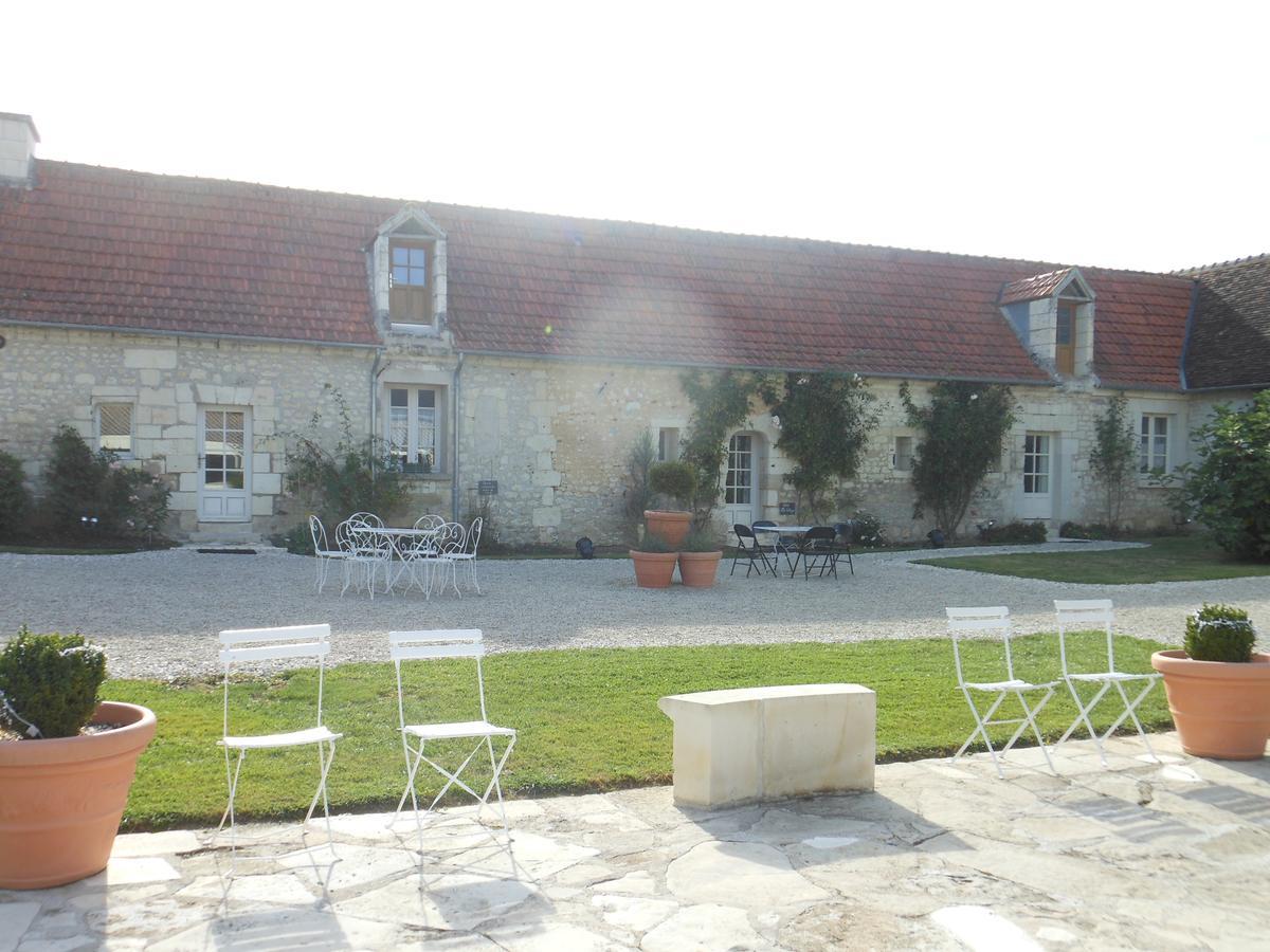 ロシュ Manoir De La Rousselliereアパートホテル エクステリア 写真