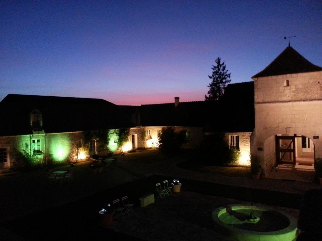 ロシュ Manoir De La Rousselliereアパートホテル エクステリア 写真